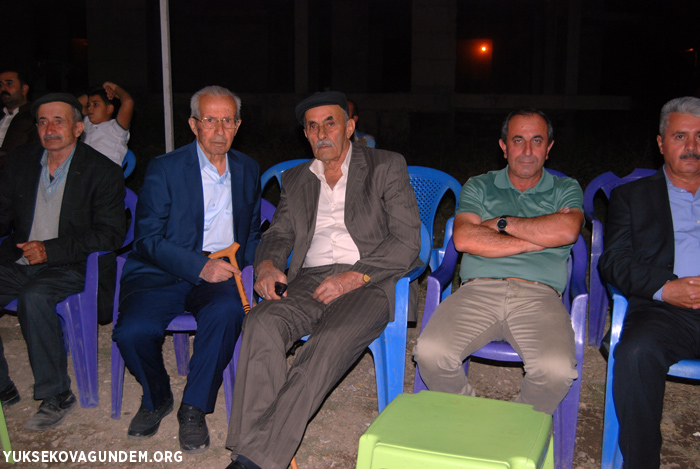 Baykal Ailesinin mutlu Günü 100