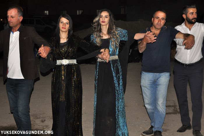 Baykal Ailesinin mutlu Günü 200