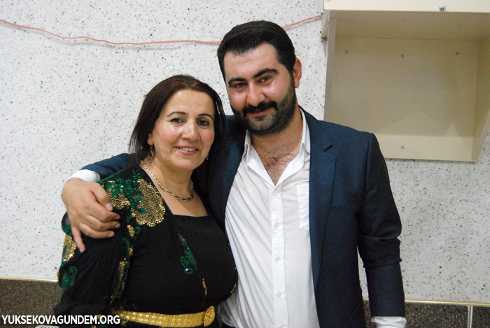 Baygüneş ile Çobanoğlu ailesinin mutlu günü 105