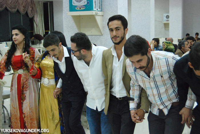 Baygüneş ile Çobanoğlu ailesinin mutlu günü 107