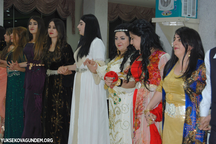 Baygüneş ile Çobanoğlu ailesinin mutlu günü 108