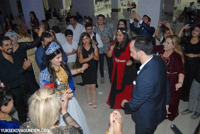 Baygüneş ile Çobanoğlu ailesinin mutlu günü 120