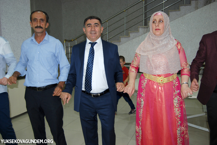 Baygüneş ile Çobanoğlu ailesinin mutlu günü 61