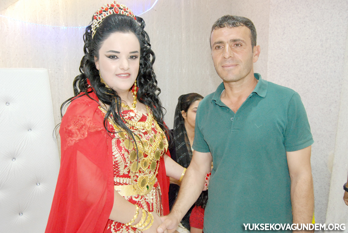 Çiftçi Ailesinin Mutlu Günü 101