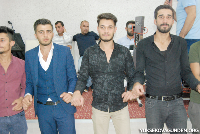 Çiftçi Ailesinin Mutlu Günü 116