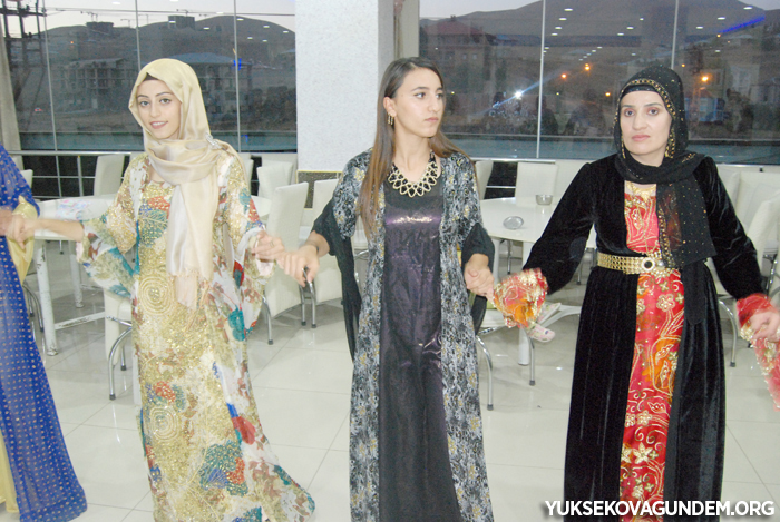 Çiftçi Ailesinin Mutlu Günü 131