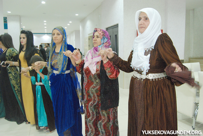 Çiftçi Ailesinin Mutlu Günü 132