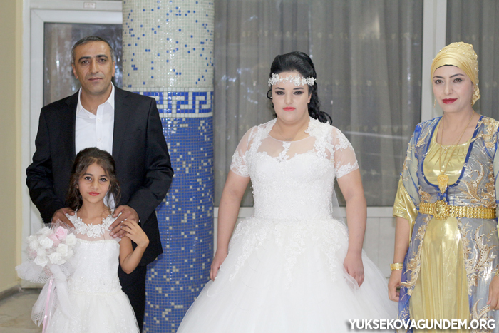 Çiftçi Ailesinin Mutlu Günü 140