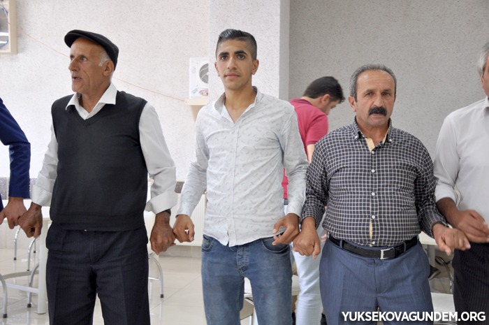 Çiftçi Ailesinin Mutlu Günü 147