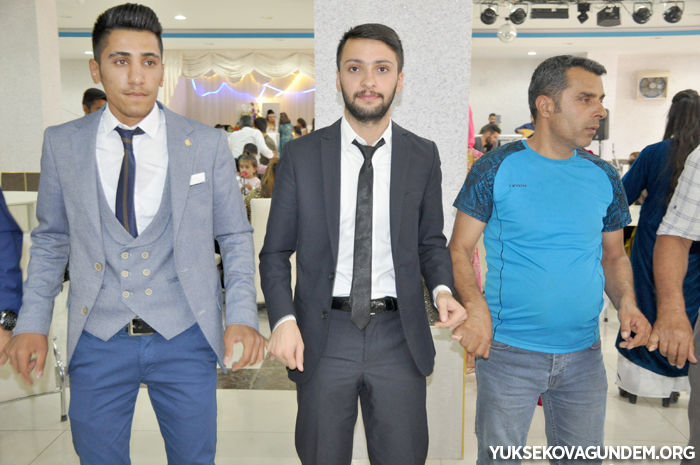 Çiftçi Ailesinin Mutlu Günü 156