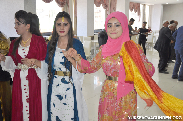 Çiftçi Ailesinin Mutlu Günü 163