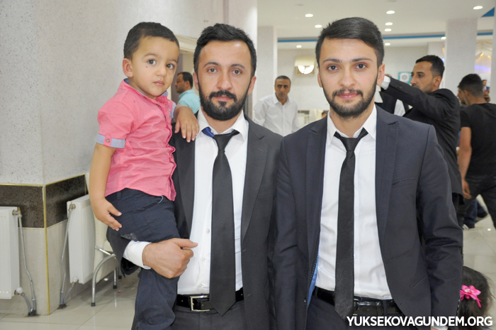 Çiftçi Ailesinin Mutlu Günü 176