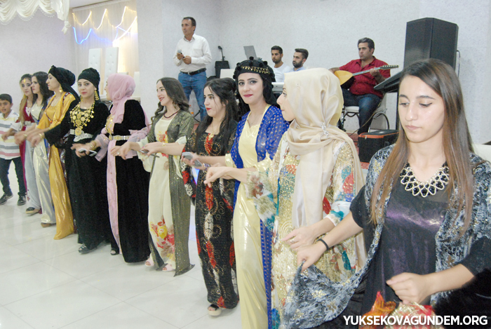 Çiftçi Ailesinin Mutlu Günü 18