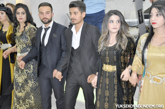 Çiftçi Ailesinin Mutlu Günü 182