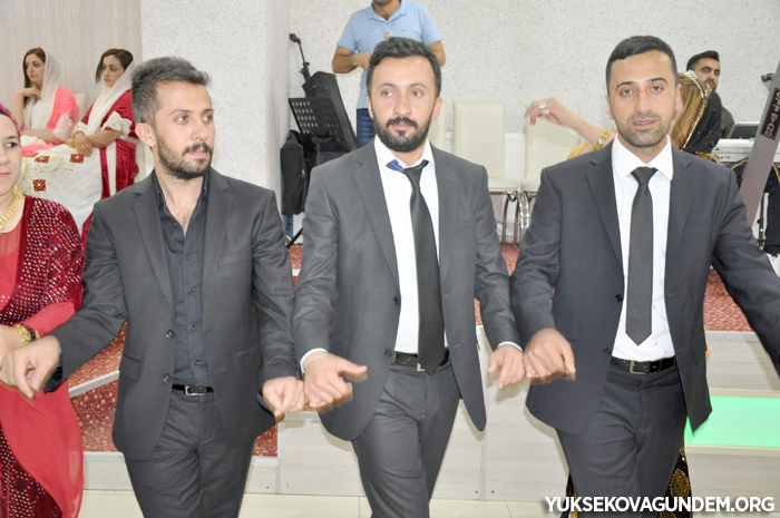Çiftçi Ailesinin Mutlu Günü 195