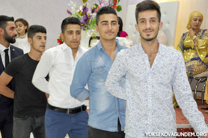 Çiftçi Ailesinin Mutlu Günü 218