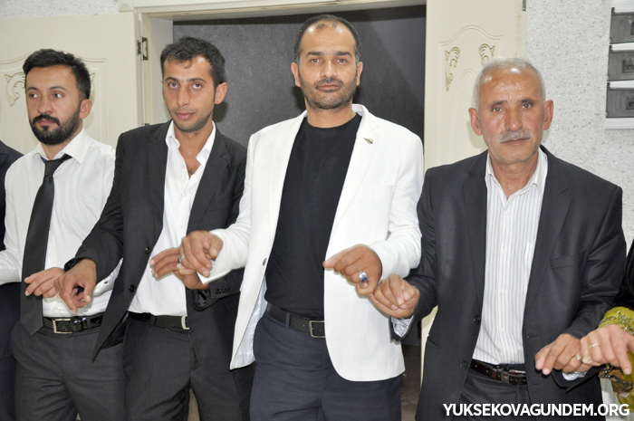 Çiftçi Ailesinin Mutlu Günü 223