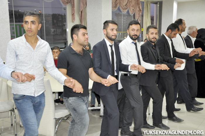 Çiftçi Ailesinin Mutlu Günü 234