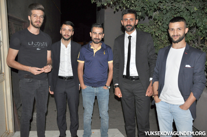 Çiftçi Ailesinin Mutlu Günü 246