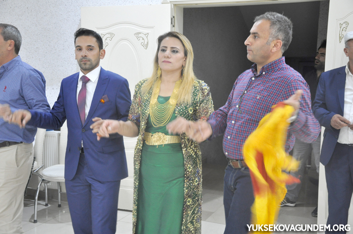 Çiftçi Ailesinin Mutlu Günü 258