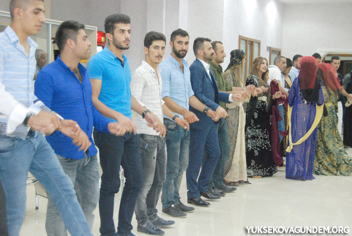 Çiftçi Ailesinin Mutlu Günü 53