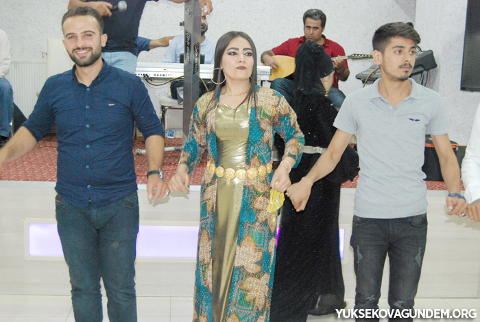Çiftçi Ailesinin Mutlu Günü 61