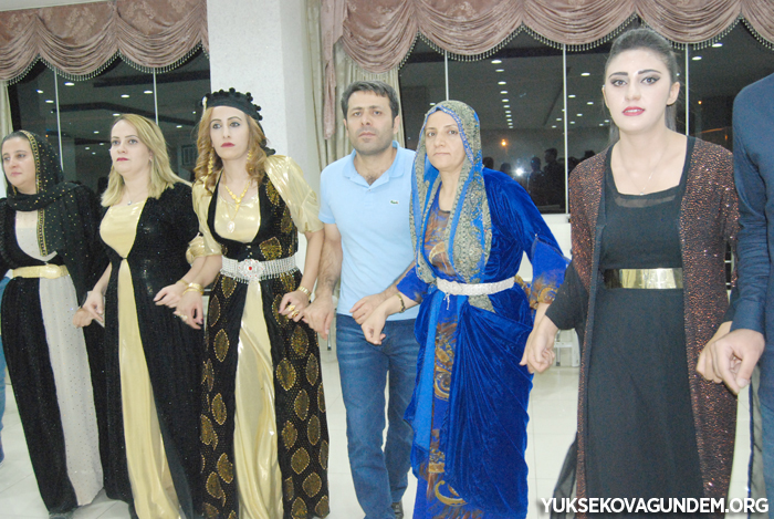 Çiftçi Ailesinin Mutlu Günü 67