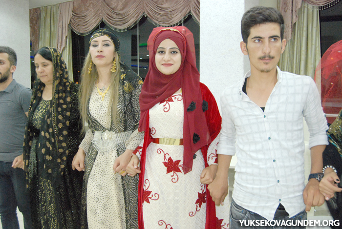 Çiftçi Ailesinin Mutlu Günü 70