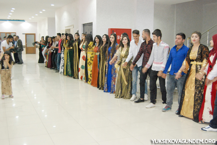 Çiftçi Ailesinin Mutlu Günü 96