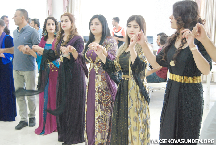 Çiftçi Ailesinin Mutlu Günü 98