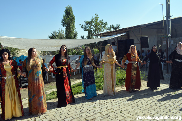 Tekçi Ailesinin mutlu günü 59