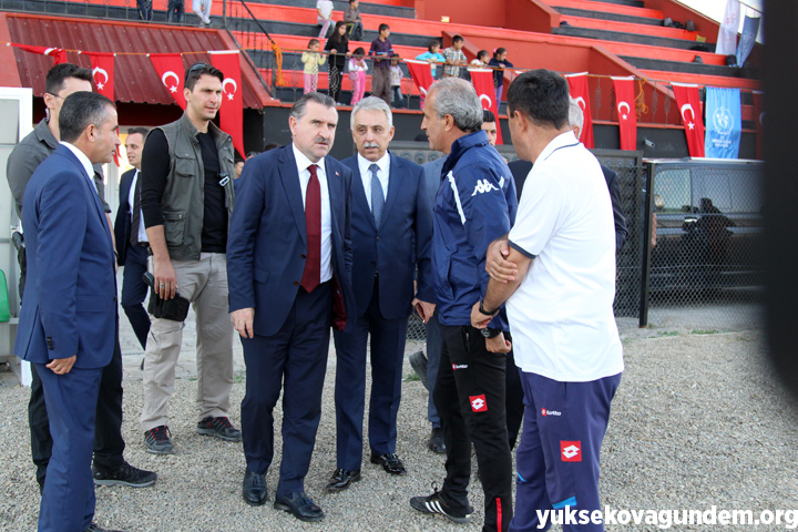 Bakanlar Soylu ve Bak, Yüksekova'da açılış törenine katıldı 14