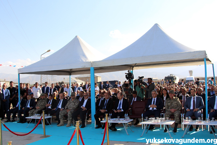 Bakanlar Soylu ve Bak, Yüksekova'da açılış törenine katıldı 4