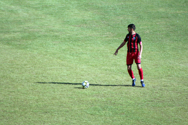 Yüksekova Belediyespor, Muş Spor FC'yi 2-0 Yendi 15