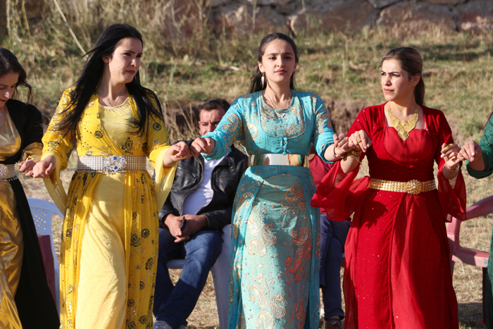 Çirk ailesinin mutlu günü 114