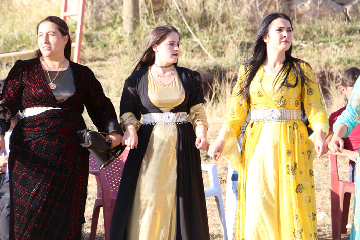 Çirk ailesinin mutlu günü 115