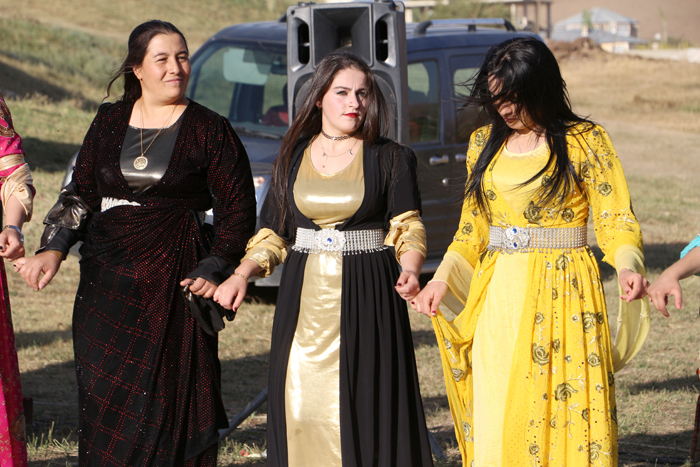 Çirk ailesinin mutlu günü 124