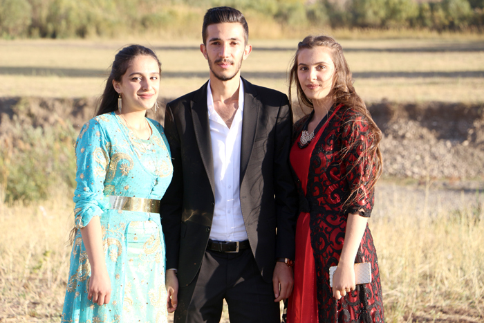 Çirk ailesinin mutlu günü 137