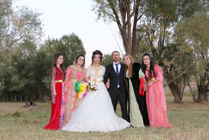 Çirk ailesinin mutlu günü 141