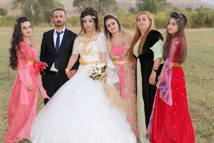 Çirk ailesinin mutlu günü 142