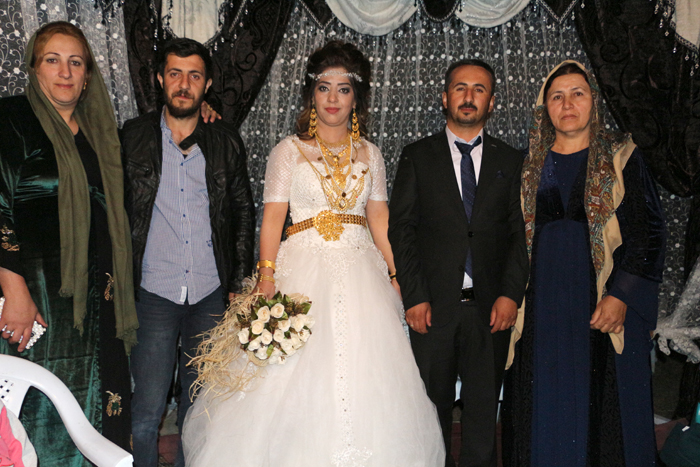 Çirk ailesinin mutlu günü 146