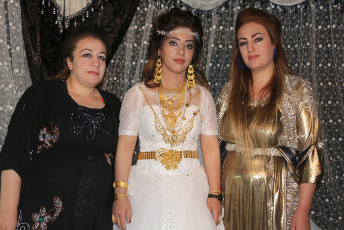 Çirk ailesinin mutlu günü 161