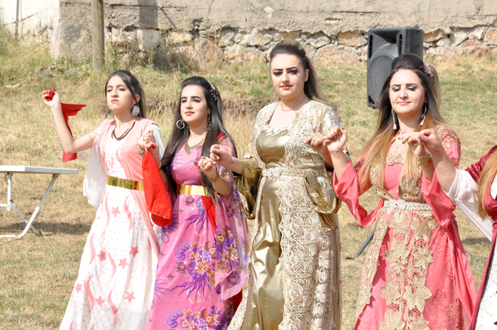 Çirk ailesinin mutlu günü 5