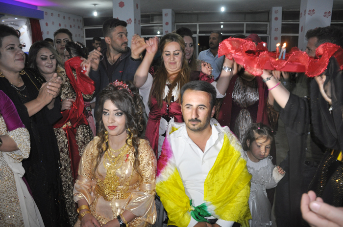 Çirk ailesinin mutlu günü 52