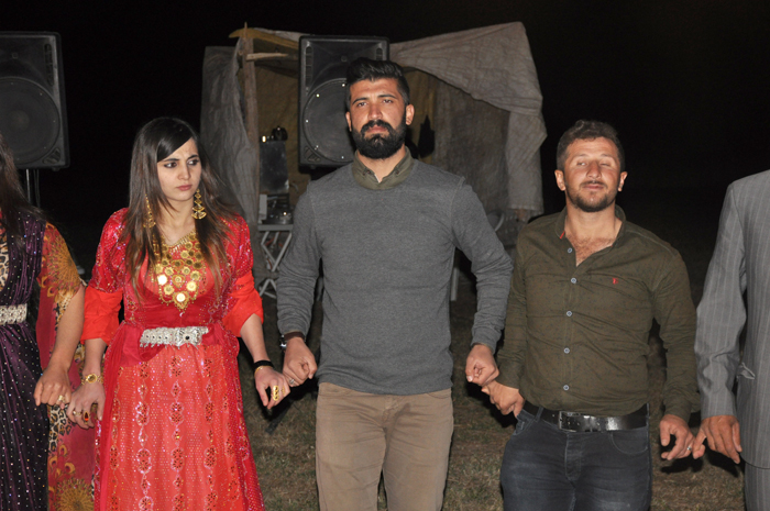 Çirk ailesinin mutlu günü 59