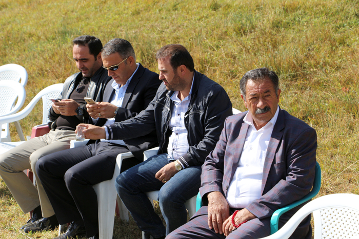 Çirk ailesinin mutlu günü 72