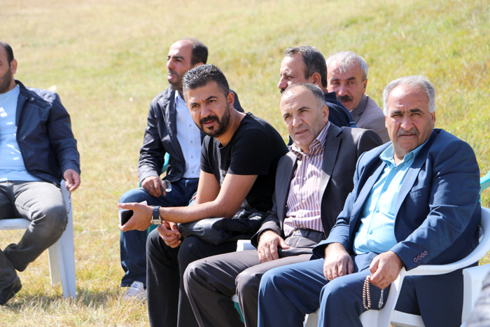 Çirk ailesinin mutlu günü 73