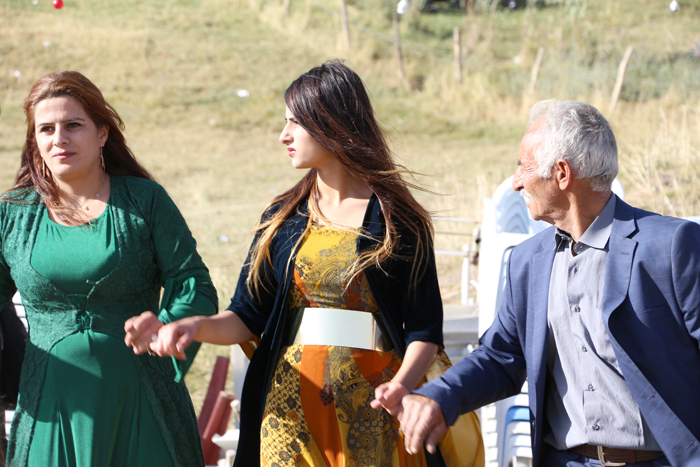 Çirk ailesinin mutlu günü 87