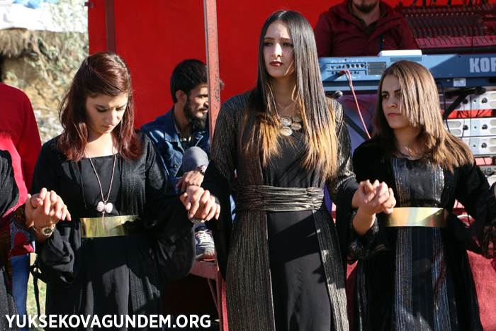 Özcanan ailesinin mutlu günü 101