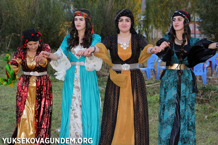 Özcanan ailesinin mutlu günü 129